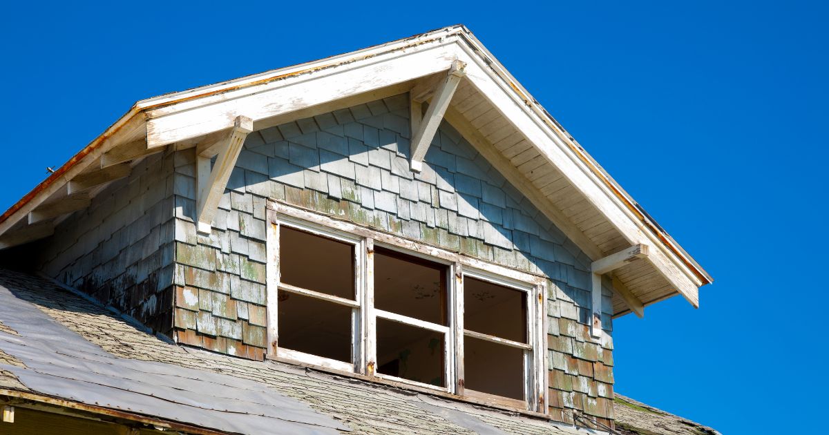 San Diego home with an addition, handled by a Realtor experienced in unpermitted work.